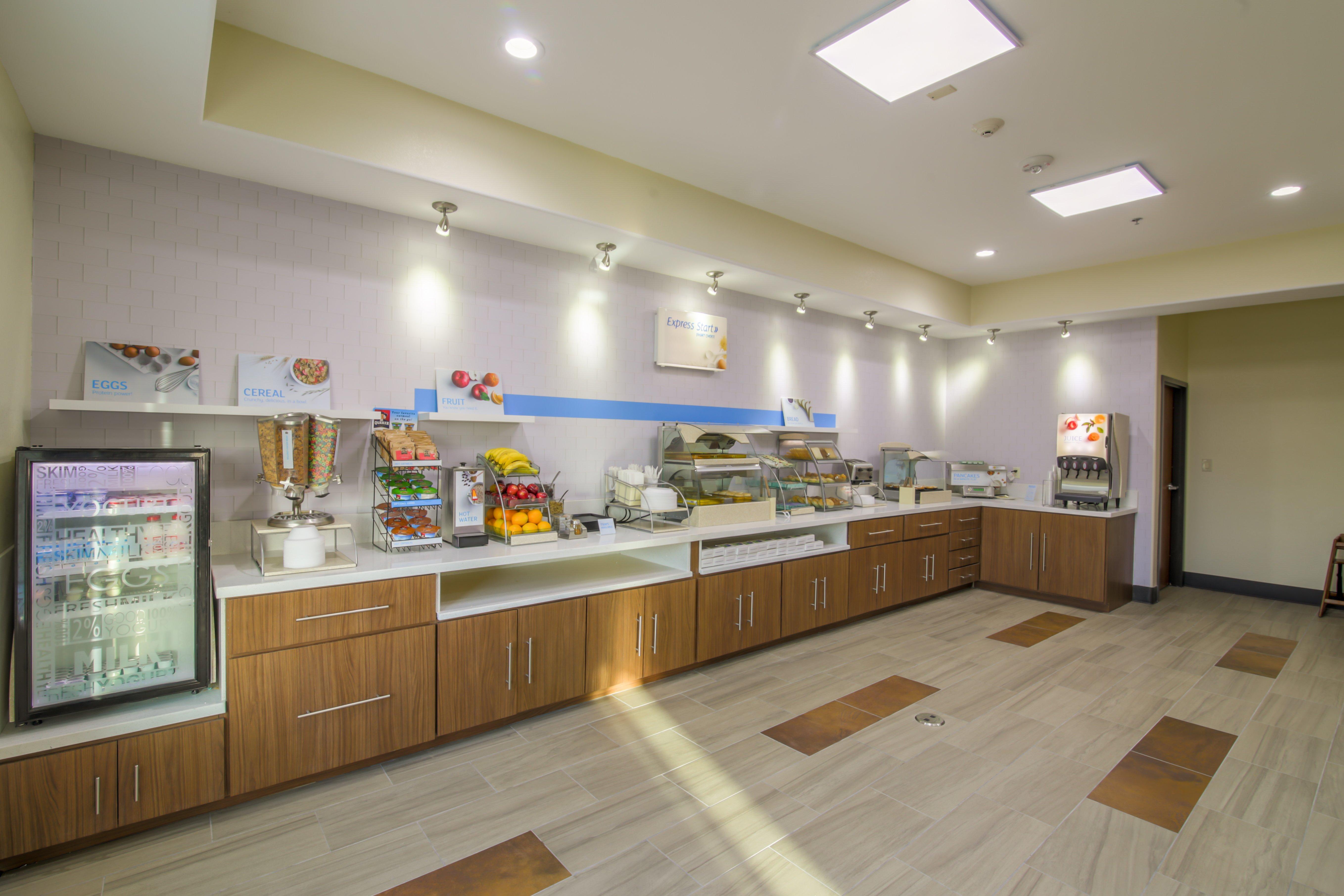 Express & Raymondville, An Ihg